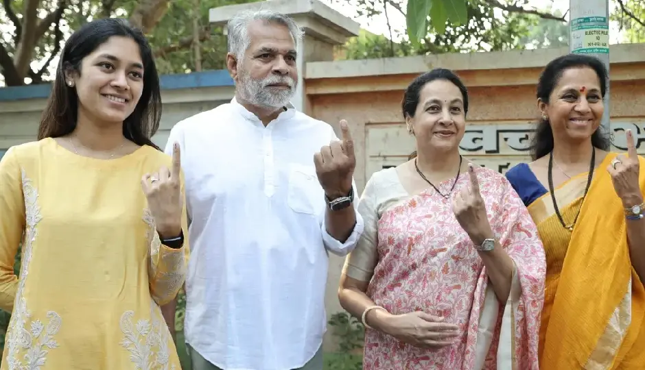 बारामती उपचुनाव में बयानबाज़ी तेज, सुप्रिया सुले का बड़ा बयान—सुनेत्रा पवार को लेकर कही यह बात, शरद पवार मतदान से रहे दूर