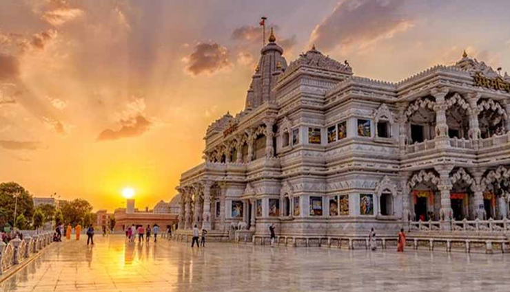 vrindavan,temples in vrindavan,prem mandir,iskcon temple,shri bankey bihari ji temple,shri rangnath ji temple,radha raman mandir