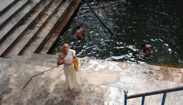 vrindavan,ghats in vrindavan,famous ghats,keshi ghat,radha bagh ghat,sri andhra chat ghat,kaliya daman ghat,sri varaha ghat,cheer ghat,bihari ghat,surya ghat