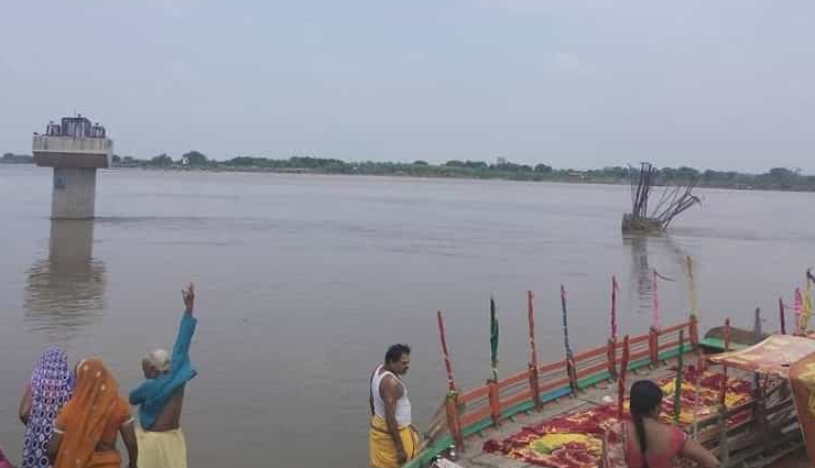 vrindavan,ghats in vrindavan,famous ghats,keshi ghat,radha bagh ghat,sri andhra chat ghat,kaliya daman ghat,sri varaha ghat,cheer ghat,bihari ghat,surya ghat