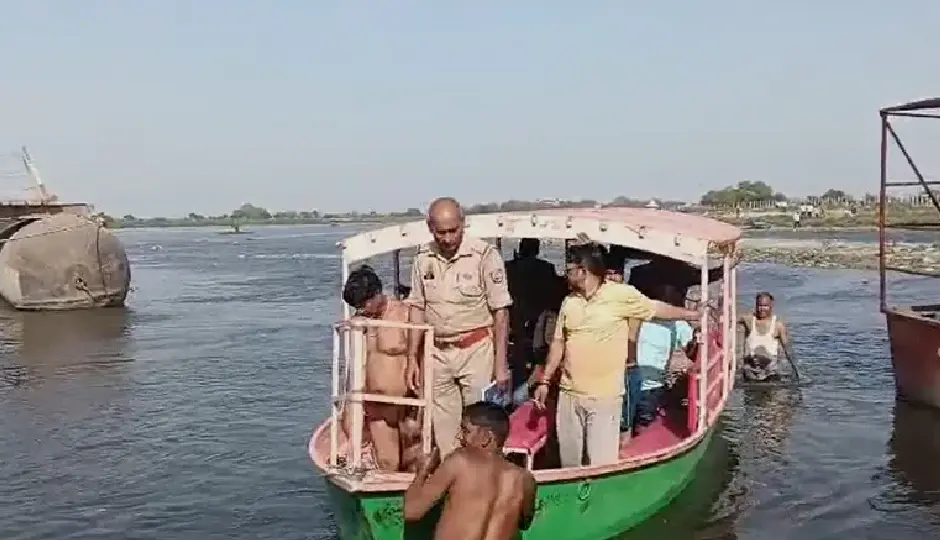 वृंदावन में दर्दनाक हादसा, यमुना में श्रद्धालुओं से भरी नाव पलटी, 6 की मौत, कई अब भी लापता