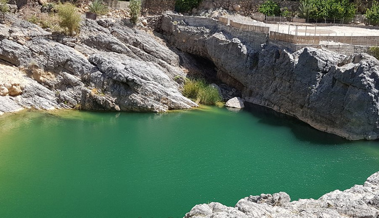 oman,oases to visit near muscat,travel,tourism,bimmah sinkhole,wadi al arbaeen,wadi al shab,wadi hoqain