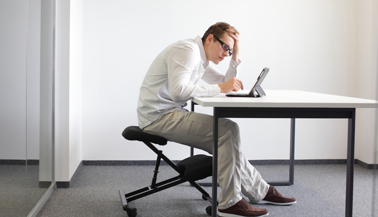 natural remedies for waist pain,home remedies for waist pain,herbal treatments for waist pain,waist pain relief naturally,essential oils for waist pain,natural ways to relieve waist pain,diy waist pain treatments,natural waist pain management,holistic waist pain treatments,how to treat waist pain naturally