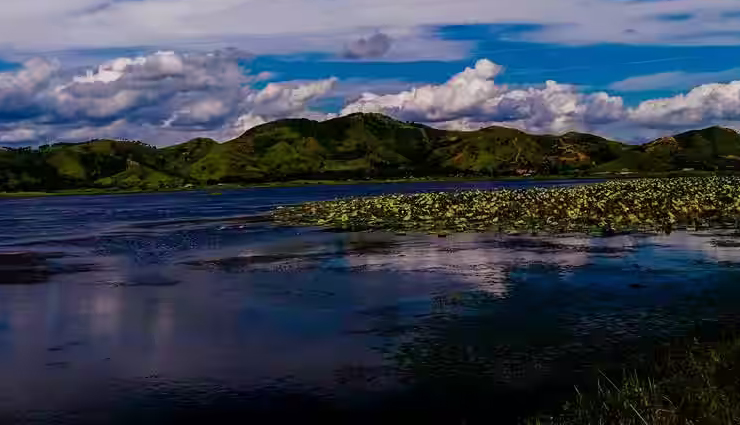 tourist attractions in manipur,must visit places in manipur,manipur travel guide,best places to visit in manipur,manipur tourism,best time to visit loktak lake,adventure activities in tharon cave,wildlife at keibul lamjao national park,historical significance of kangla fort,visiting ina memorial complex,scenic views from singda dam,architecture of shri govinda jee temple,relaxing at waithou lake,trekking in dzukou valley,birdwatching at shirui kashung peak,photography spots at leimaran waterfall,history of dal madol cannon,traditional pottery in andro,heritage sites in bishnupur,festivals celebrated at rasmancha