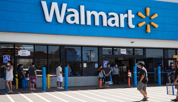बीमारी के चलते वॉलमार्ट ने महिला कर्मचारी को हटाया तो लगा 937 करोड़ का हर्जाना