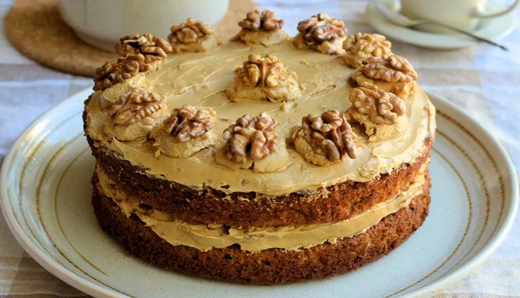 रक्षाबंधन स्पेशल : मीठे में इस बार बनाए वॉलनट पुडिंग केक #Recipe