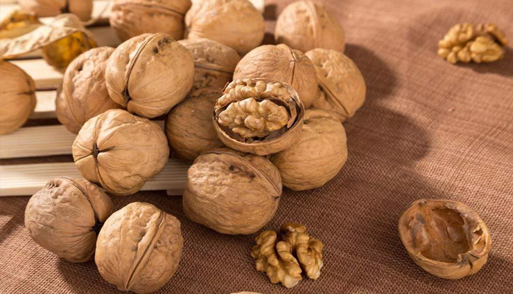 natural hair dyes,natural hair dyes to get brown red and blonde color,hair color,blonde color,beauty,beauty tips