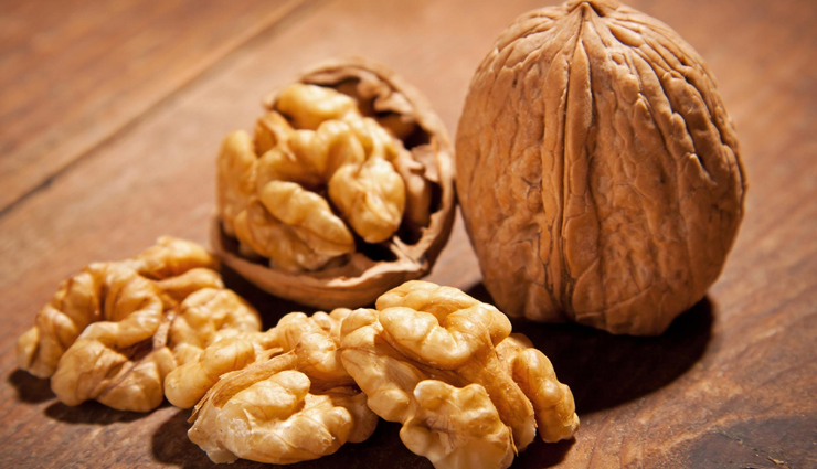 7 nuts that are rich in iron and should be a part of your diet,Health,healthy living