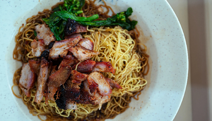 singaporean cuisine delights,must-try dishes in singapore,top singaporean food experiences,iconic dishes of singapore,culinary adventures in singapore,singaporean food must-taste list,best singaporean food to try,exquisite singaporean culinary delights,traditional singaporean dishes,authentic singaporean food experiences,delicious singaporean street food,singaporean cuisine essentials,popular singaporean food options,exotic singaporean food delicacies,mouthwatering singaporean dishes