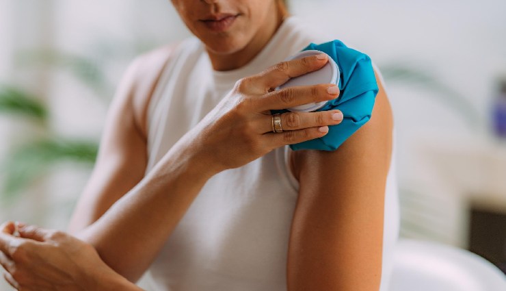 muscle cramp home remedies,treat muscle cramps,natural remedies for muscle cramps,hydration for muscle cramps,warm compress for muscle pain,magnesium-rich foods muscle cramps,epsom salt bath for cramps,apple cider vinegar muscle relief,turmeric milk for cramps,ginger tea muscle spasms,mustard muscle cramp relief,muscle cramp prevention,home treatments for muscle spasms,leg cramps home remedies