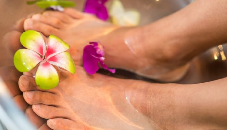 natural remedies for foot odor,home treatments for smelly feet,diy solutions for foot odor,effective ways to combat smelly feet,dealing with foot odor at home,herbal remedies for smelly feet,eliminate foot odor naturally,managing smelly feet with home remedies,quick fixes for foot odor,gentle home solutions for smelly feet,holistic approaches to treat foot odor,natural methods to eliminate foot smell,diy techniques for foot odor control,home comforts for smelly feet relief,soothing home remedies for foot odor