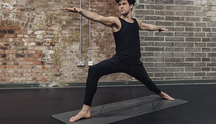 knee pain,yoga poses to get relief from knee pain,knee pain treatment,yoga,healthy yoga,Health,Health tips