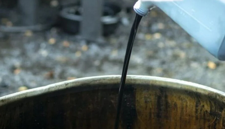 waste oil collection and recycling,environmental excellence in oil recycling,sustainable oil waste management,waste oil disposal solutions,recycled oil products and services,innovative waste oil recycling methods,environmental impact of oil recycling,waste oil management strategies,sustainable solutions for oil waste,oil recycling company initiatives