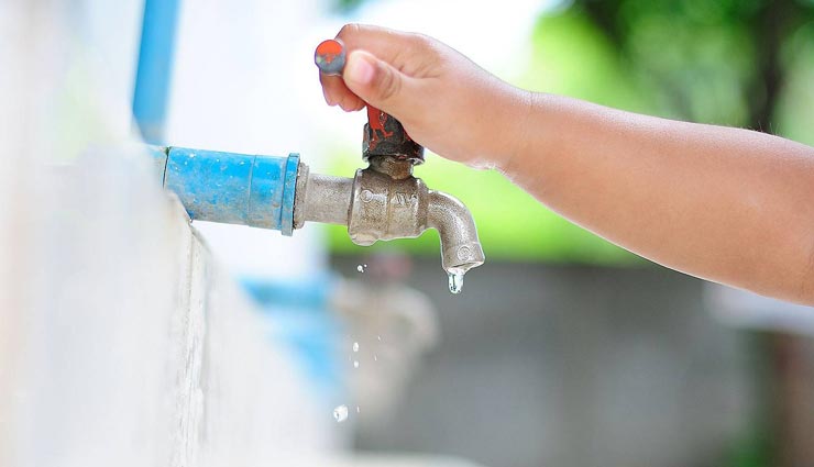 vastu tips in hndi,mistakes make pauper,vastu mistakes