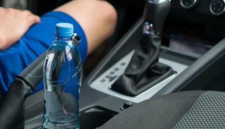 professional,never skip breakfast,ke,ep a water bottle along,replace snacks with fruits,switch to healthy caffeine,space your meals equally,relationship