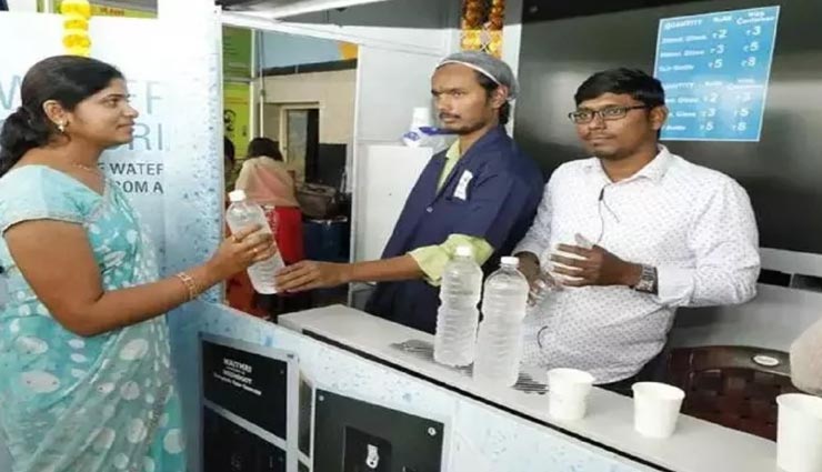 मात्र पांच रुपये प्रति लीटर में मिल रहा यहां हवा से बना पानी, अपनाते हैं रोचक तकनीक