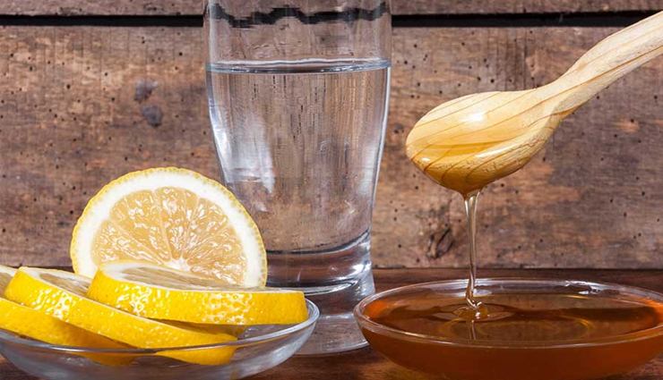 Health Benefits of Warm Water With Lemon and Honey
