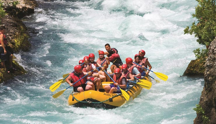 वॉटर स्पोर्ट्स का मजा लेना हैं तो पहुंच जाइये भारत की इन 8 लोकेशन, मिलेगा एडवेंचर का रोमांच top water sports destinations in india,best places for water activities in india,indian spots for water sports enthusiasts,popular water sports locations in india,exciting water sports destinations in india,must-visit spots for water activities in india,water adventure hotspots in india,indian destinations for thrilling water sports,prime locations for water sports in india,best indian places for aquatic sports