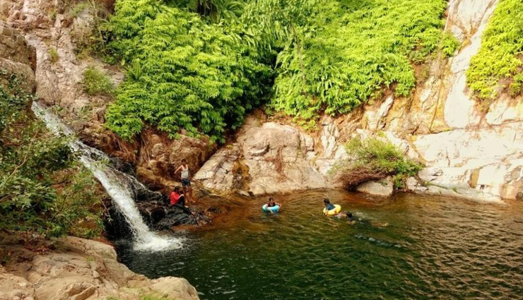 waterfall in andhra pradesh,kailasakona falls,pochera waterfalls,ethipothala falls,the talakona fall,ubbalamadugu falls,mallela theertham,katiki waterfalls,thatiguda falls,kuntala waterfall,kaigal waterfalls,nagalapuram waterfalls,andhra pradesh,waterfalls in andhra pradesh
