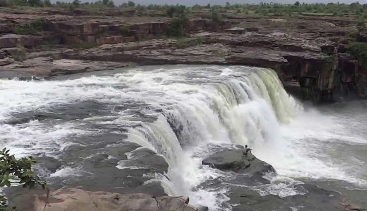 reduces stress among couples,waterfall,gwalior