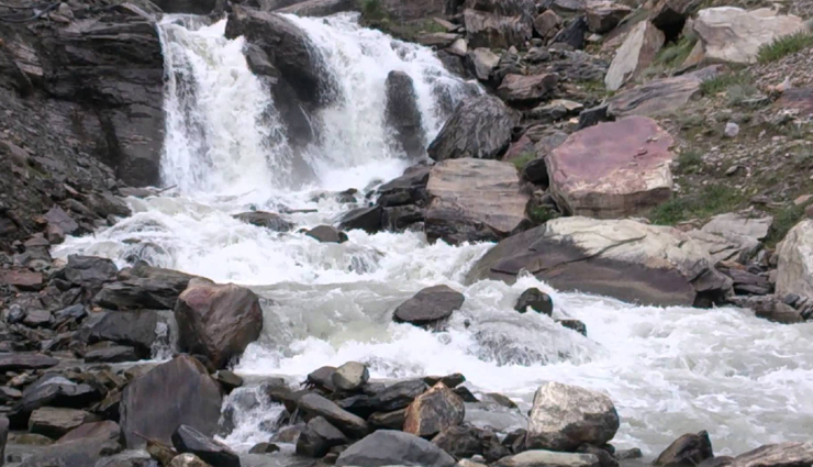 waterfalls you can visit near delhi,holiday,travel,tourism