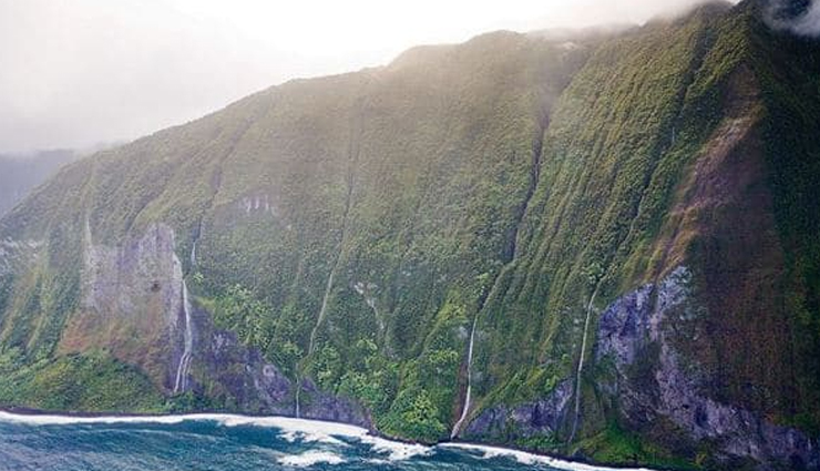 tallest waterfalls,tallest waterfalls  in the world,angel falls,venezuela,oloupena falls,hawaii