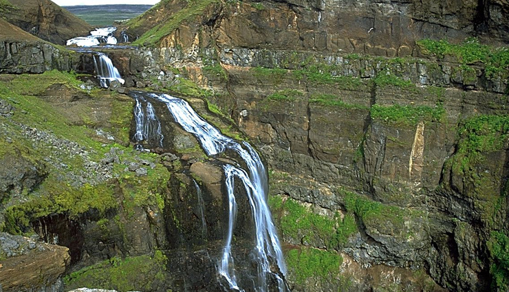 must-see iceland waterfalls,top icelandic waterfall destinations,unforgettable waterfalls in iceland,best falls to visit in iceland,iceland iconic waterfall spots,icelandic waterfall exploration,discovering iceland best falls,chasing waterfalls in iceland,spectacular iceland waterfall sights,iceland travel waterfalls guide,iceland scenic cascades,waterfall wonders of iceland,icelandic falls worth visiting,best waterfalls in iceland,iceland natural wonders,exploring iceland cascades,majestic icelandic falls,picturesque iceland waterfalls,iceland stunning waterfall views,famous waterfalls in iceland