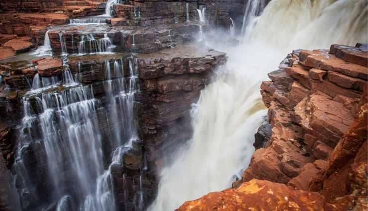 10 Waterfalls in Australia That Take You Closer to Nature
