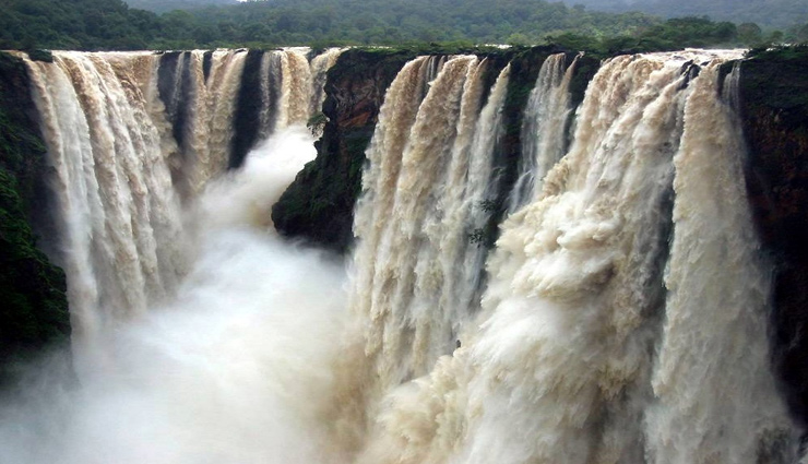 waterfalls to visit in india,monsoon,holidays,travel,sawan holidays,sawan,sawan 2018 ,सावन,हॉलीडेज,ट्रेवल,सावन 2018