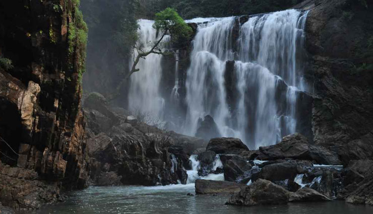 karnataka,waterfalls in karnataka,must visit in karnataka,abbey falls,hebbe falls,jog falls,sathodi falls,unchalli falls