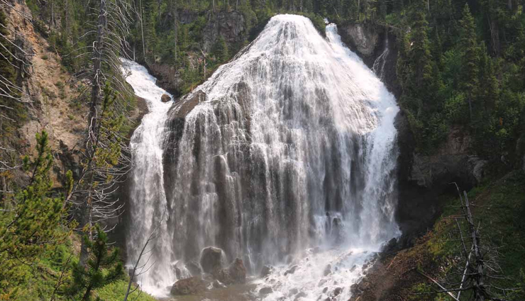 10 Most Exquisite Waterfalls in the US