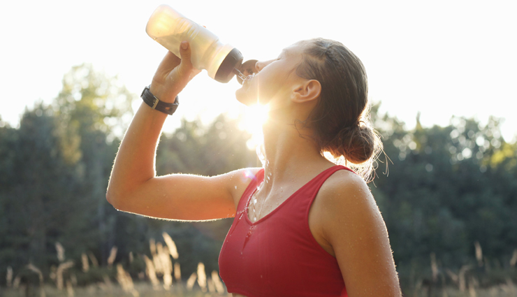 beauty tips,skin care tips,beauty essentials to pack during vacation,beauty tips for vacations