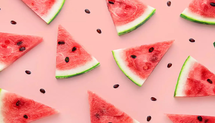 skin,watermelon,cucumber,papaya,coconut water,lemon water,food for hydrated skin,skin care tips,beauty tips,summer skin tips