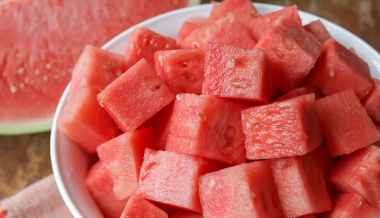 hangover fruit juices,best juices for hangover,watermelon juice for hangover,orange juice for hangover,blueberry juice for hangover,pineapple juice hangover remedy,kiwi juice hangover relief,natural hangover remedies,hangover cure juices