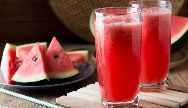 refreshing watermelon juice,watermelon juice recipe,watermelon juice benefits,homemade watermelon juice,watermelon juice hydration,watermelon juice for heatstroke,cooling watermelon juice,fresh watermelon juice,summer watermelon juice,energizing watermelon juice,nutritious watermelon juice,watermelon juice detox,watermelon juice smoothie,chilled watermelon juice,watermelon juice cocktail