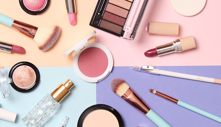 summer makeup ideas,heat-proof makeup tips,summer beauty routines,makeup for hot weather,sweat-proof summer makeup,summer makeup trends,summer skincare and makeup tips,waterproof makeup for summer,lightweight summer makeup,long-lasting summer makeup