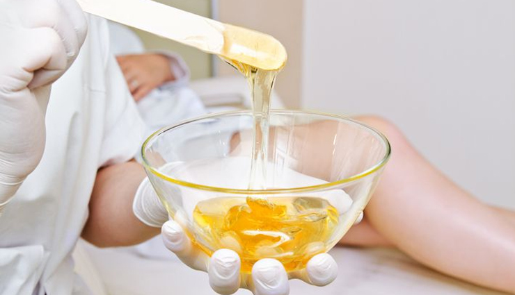 underarm waxing tips,waxing underarms at home,smooth underarm skin,how to wax underarms,underarm waxing aftercare,underarm hair removal,waxing preparation tips,avoid irritation after waxing