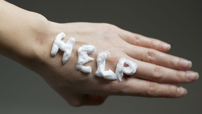 ways to fight dry skin in winters,dry skin in winters,skin care tips in winters,winters care tips,skin care tips,beauty tips