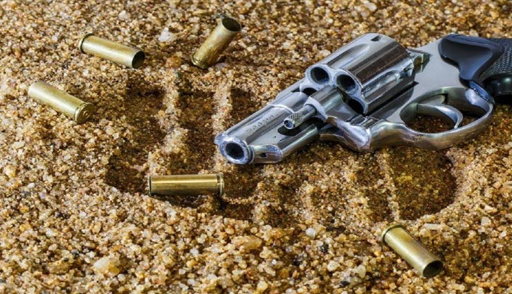 weird news,weird information,worlds richest criminal,pablo escobar,colombian drug lord,king of cocaine