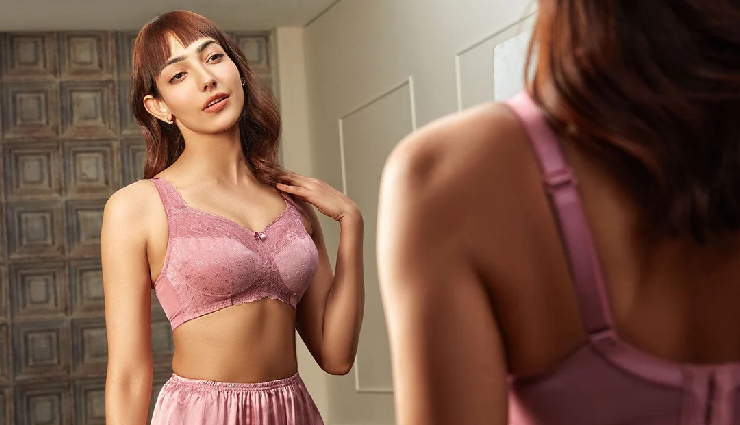 breast cysts,benign breast cysts,breast cyst causes,breast cyst symptoms,home remedies for breast cysts,natural treatments for breast cysts,fluid-filled breast cysts,breast pain relief,hormonal cysts,breast health tips,cyst reduction remedies