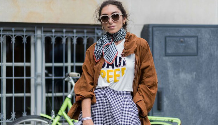 styling scarf,scarf wearing tips,fashion tips,latest fashion trends,styling tips,winter fashion tips