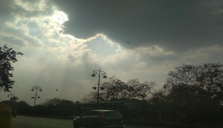 जयपुर : बसंत पंचमी पर बदला मौसम का मिजाज, देर शाम हुई हल्की बूंदाबांदी