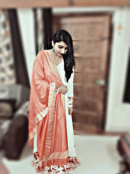 वेडिंग फंक्शन के अनुसार कुछ इस तरह करें कपड़ों का चयन #Fashion Tips different wedding functions,dresses for different wedding functions,fashion tips for wedding,wedding fashion,latest wedding fashion tips,latest wedding trends