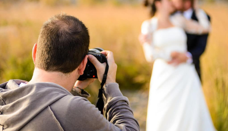 5 Mistakes To Avoid While Choosing Wedding Photographer