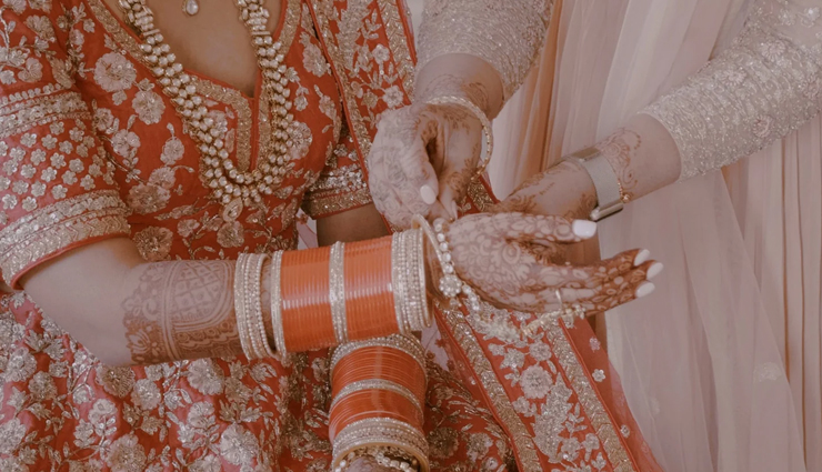 personalized wedding ideas,customized wedding themes,unique wedding decorations,tailored wedding ceremony,personal touch wedding planning,dream wedding personalization,creative wedding customization,custom wedding inspirations,bespoke wedding decor,personalized wedding experiences