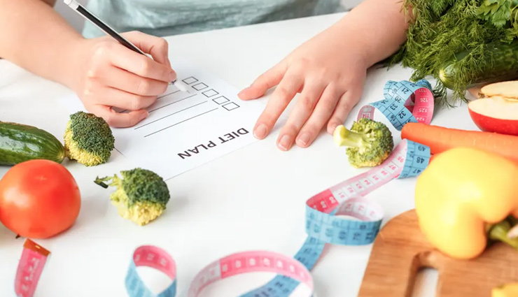 weight loss motivation tips,stay motivated on weight loss journey,how to stay motivated for weight loss,tips to stay motivated for weight loss,best ways to motivate yourself to lose weight,weight loss goals motivation,support system for weight loss,track weight loss progress,how to reward yourself for weight loss,reasons to lose weight