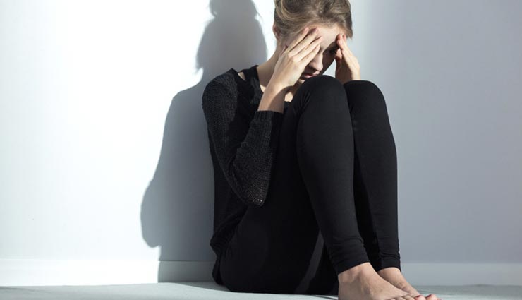 इस लड़की के लिए गर्मियां बनी अभिशाप, शरीर में पसीने की जगह निकल रहा है खून