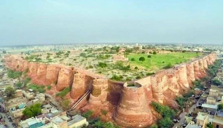 weird news,weird fort,ancient fort,bhatner fort,hanumangarh fort,rajasthan ,अनोखी खबर, अनोखा किला, ऐतिहासिक किला, भटनेर का किला, हनुमानगढ़ किला, राजस्थान