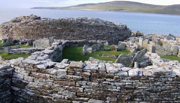 साल में सिर्फ एक ही दिन मिलती हैं इस आइलैंड पर जाने की इजाजत, रहती है जलपरियां!