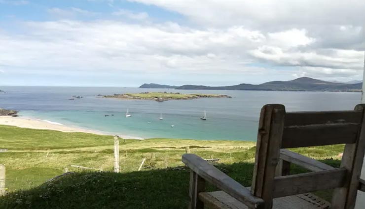 weird news,weird incident,world most unique island,weird job